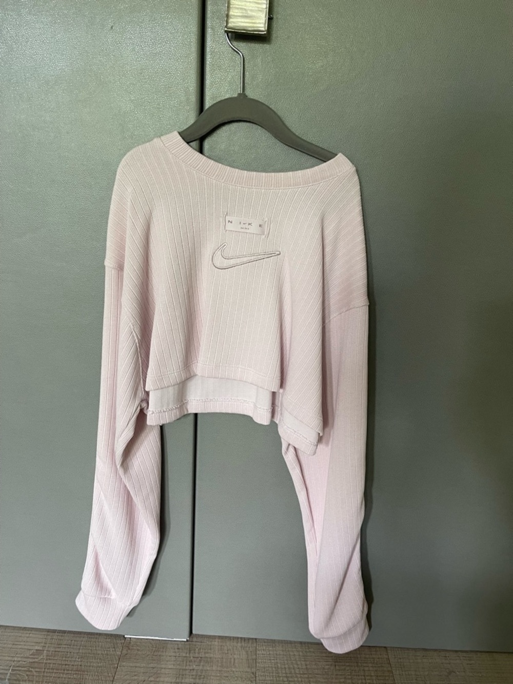 Nike Ribbed Cropped Long Sleeve Top NWT Blush Pink